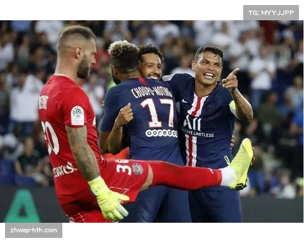 草根足球报告:法国业余联赛注册人数创新高,女足队伍增长显著 草根足球报告:法国业余联赛注册人数创新高,女足队伍增长显著